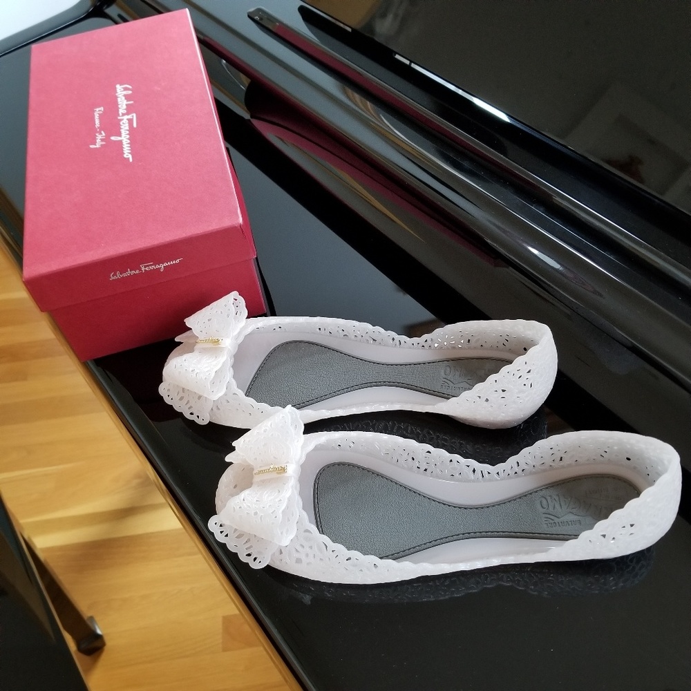 ❌SOLD FERRAGAMO Nilly Jelly Flats - Picture 6 of 8